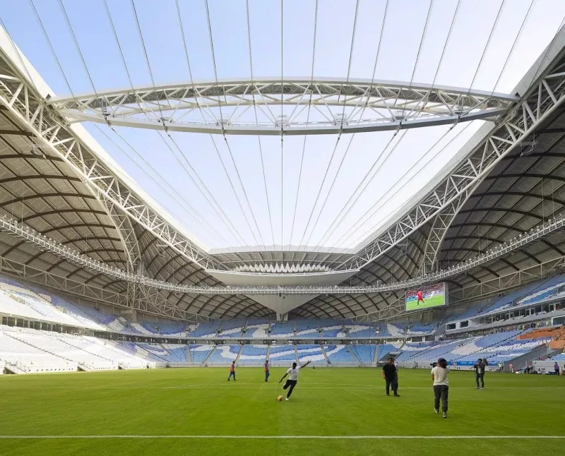Construção de estrutura de aço para estádio