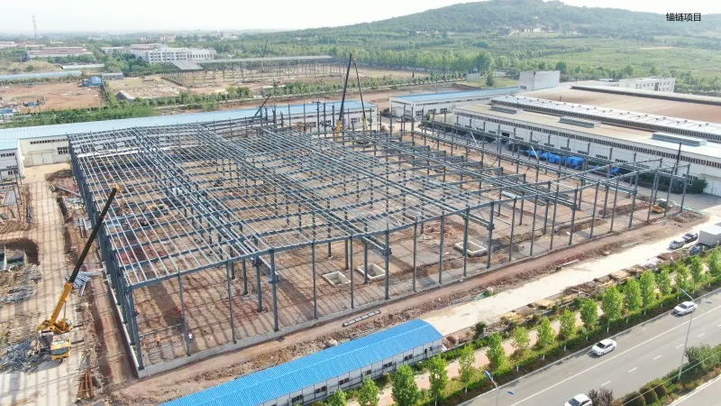Construção de armazém de armazenamento de produtos químicos com estrutura de aço