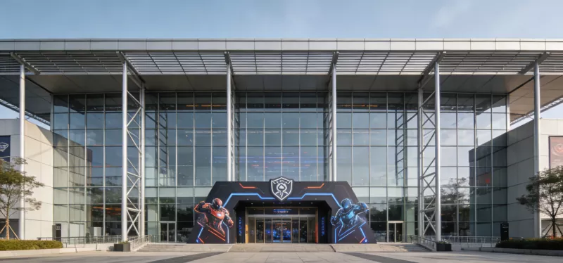 Arena esportiva eletrônica com estrutura de aço